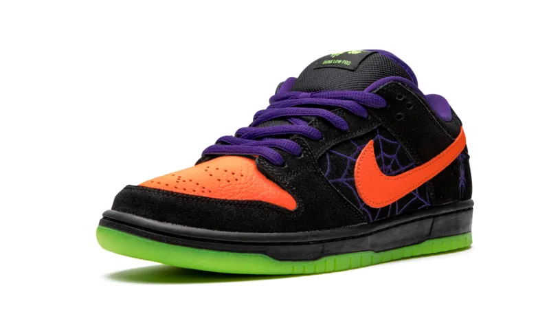 Nike Dunk SB Dunk Low 'Night of Mischief'